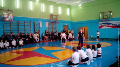 Проект «Самбо в школу»: Открытый урок по самбо в школе № 141