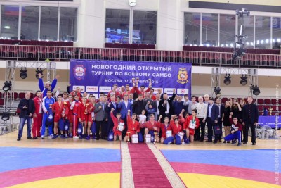 Новогодний турнир по боевому самбо среди юношей 2000-2001 годов рождения в «Самбо-70»
