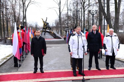 Памятник основоположникам самбо открыли в "Лужниках"