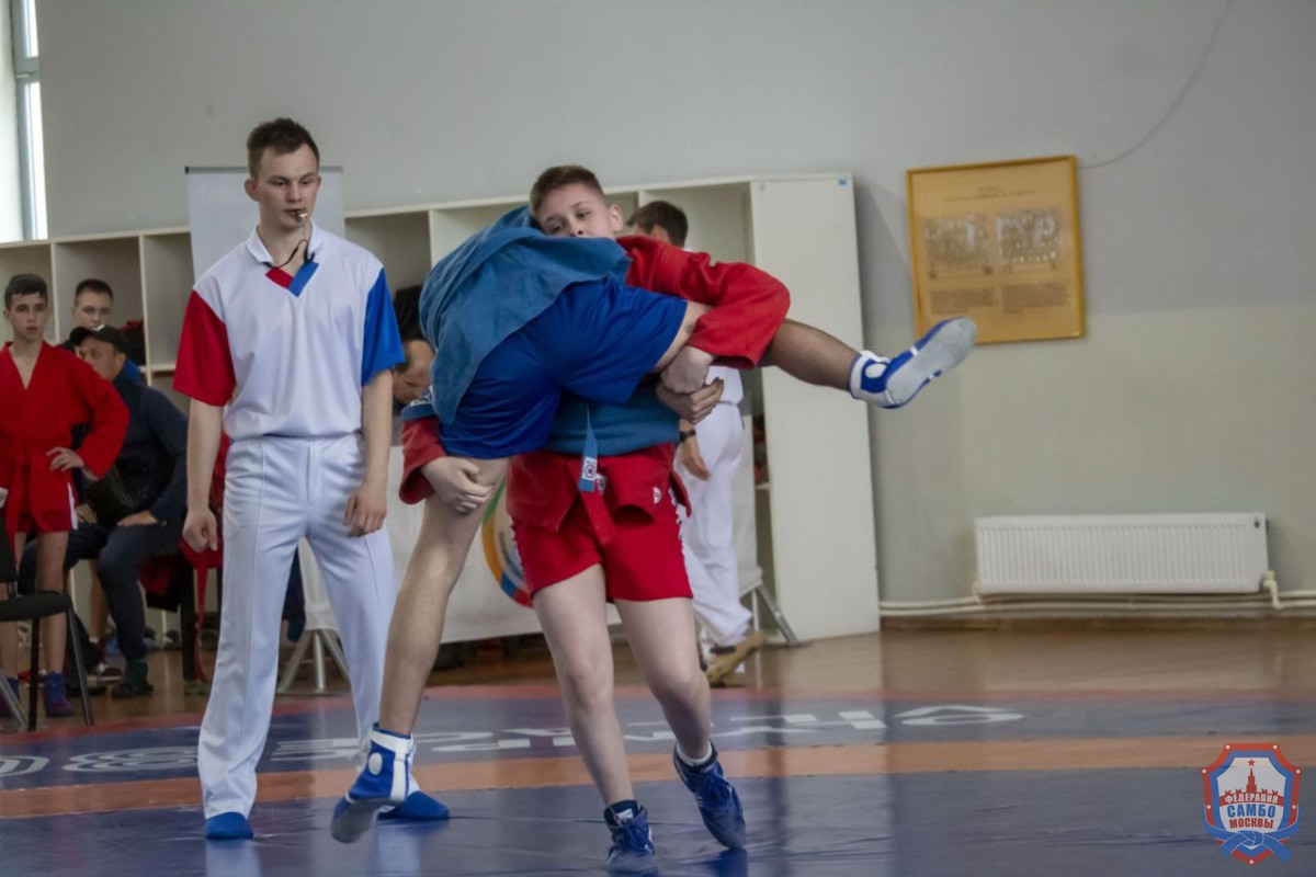 Турнир по самбо среди воспитанников детских домов, кадетских корпусов и суворовских училищ, посвященный Е. Л. Глориозову