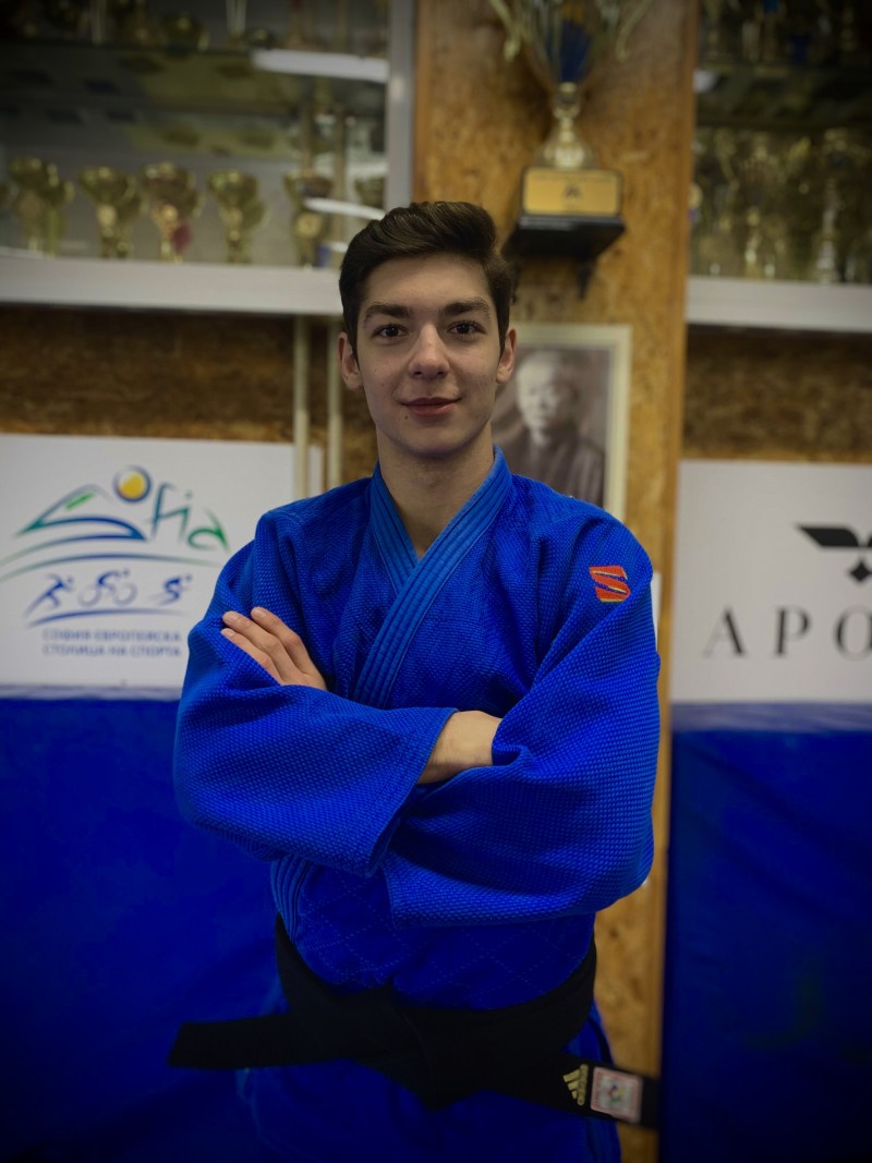 Петров Иван Георгиевич