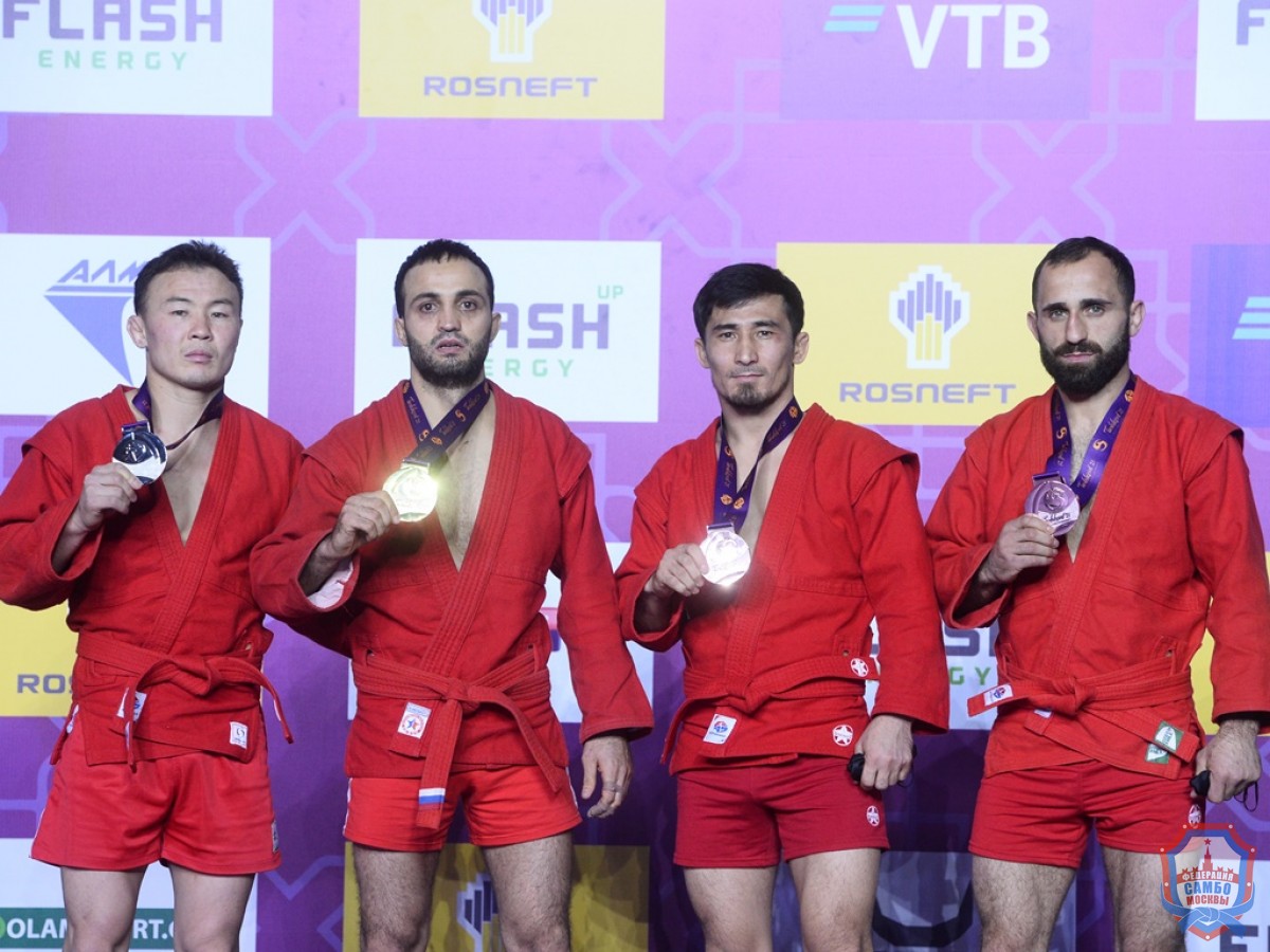 2 "серебра" и 1 "бронза" у москвичей - чемпионат мира по самбо стартовал в Узбекистане!