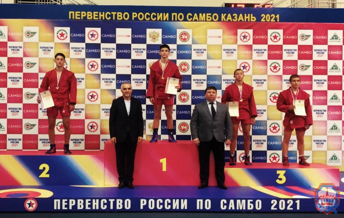 2 медали во второй день Первенства России по самбо в Казани