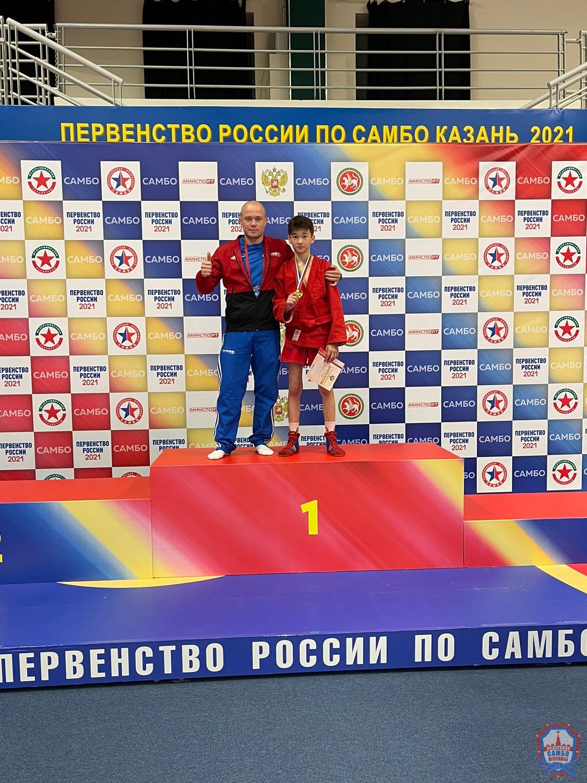 2 медали во второй день Первенства России по самбо в Казани
