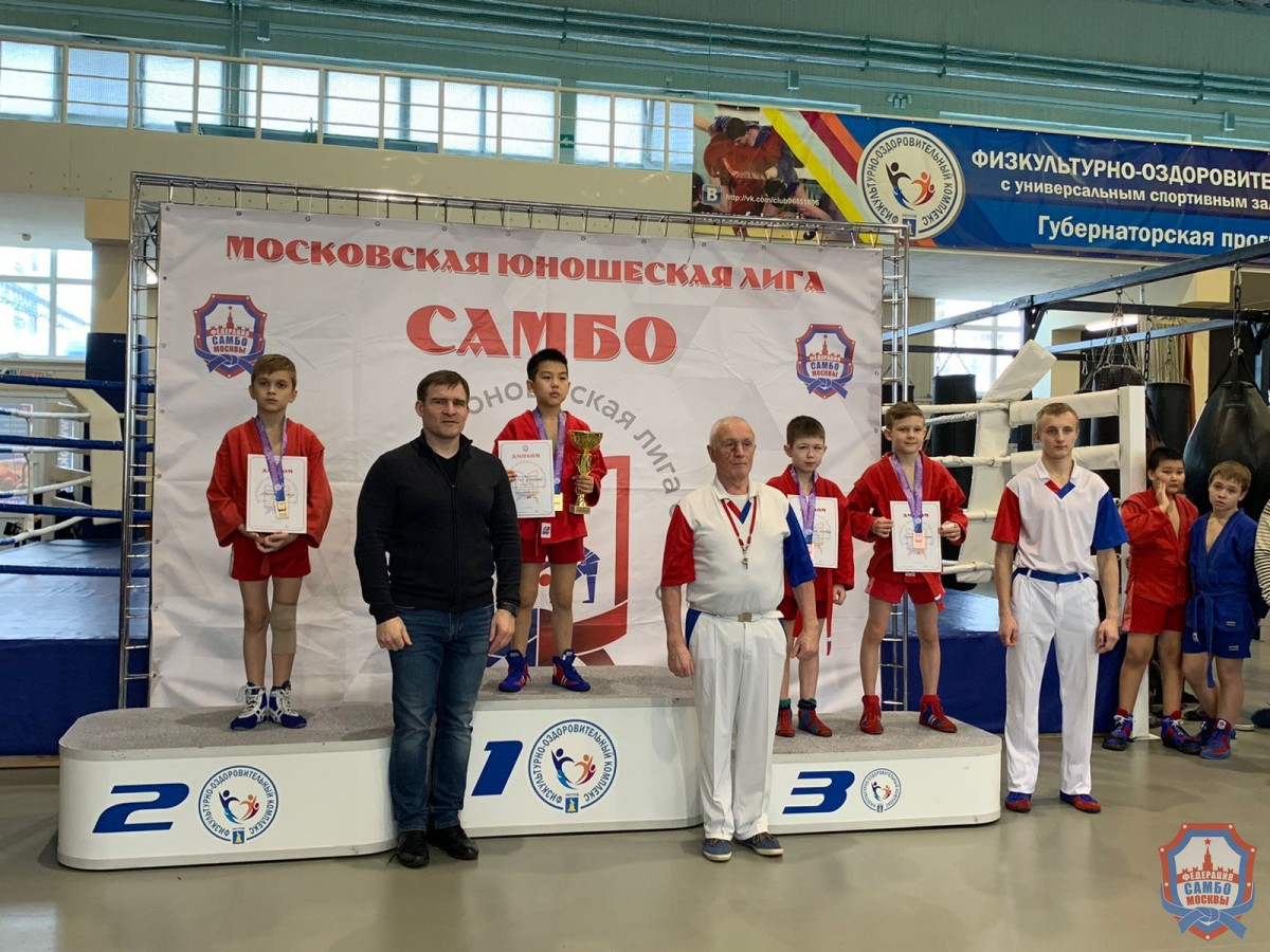 Московская юношеская лига самбо собрала более 300 участников!