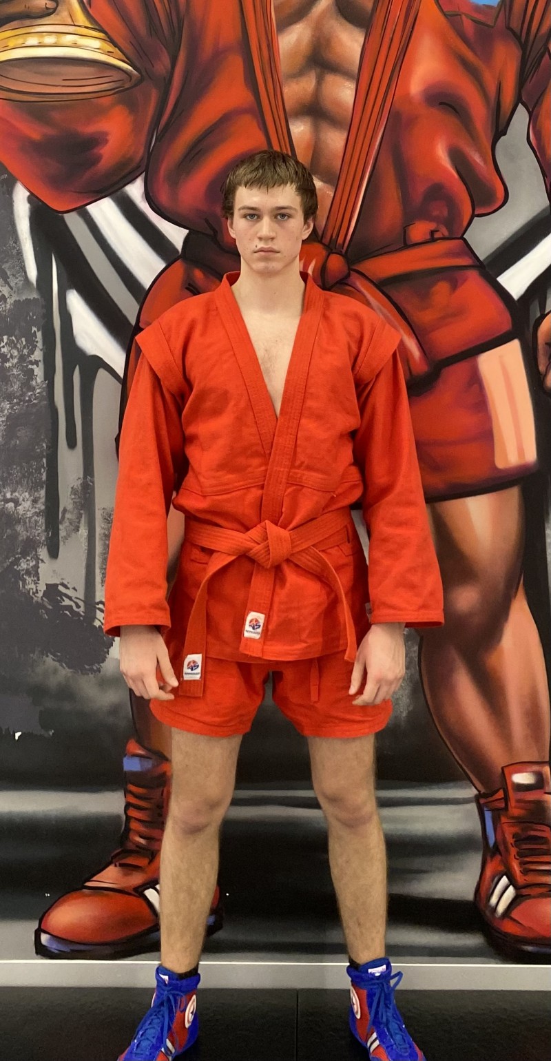 Ушаков Артём Алексеевич