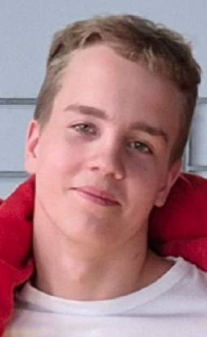 Югансон Артём Евгеньевич